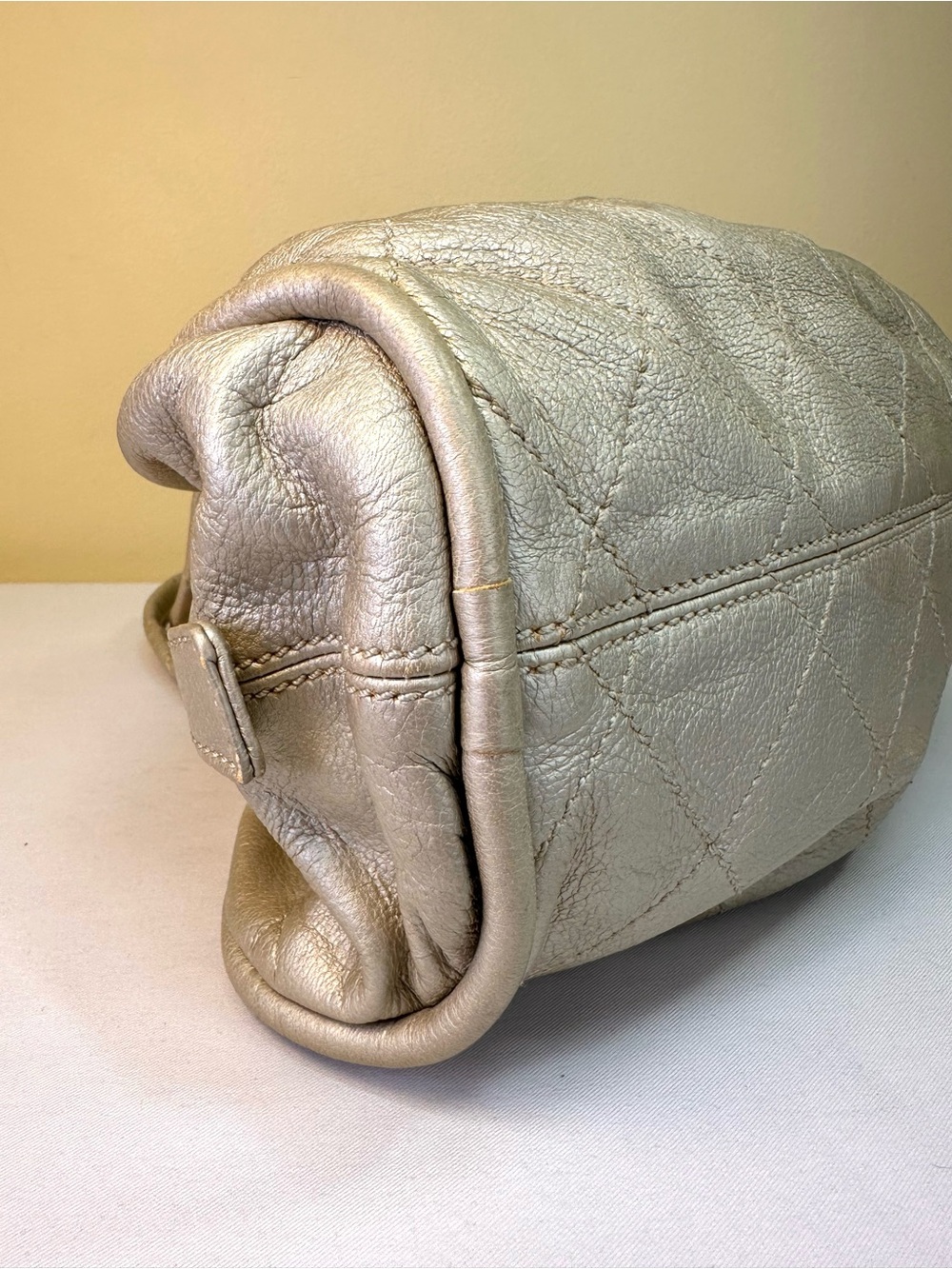 CHANEL Le Marais Quilted Metallic Champagne Leather #10 2005-6 France COA - Picture 13 of 15
